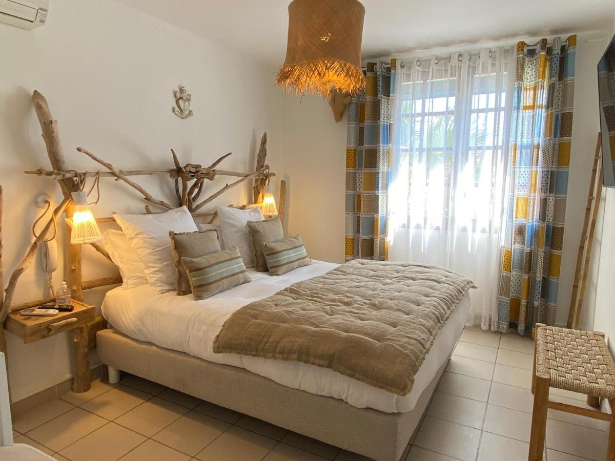 Hotel Le Neptune En Camargue Saintes-Maries-de-la-Mer Bagian luar foto