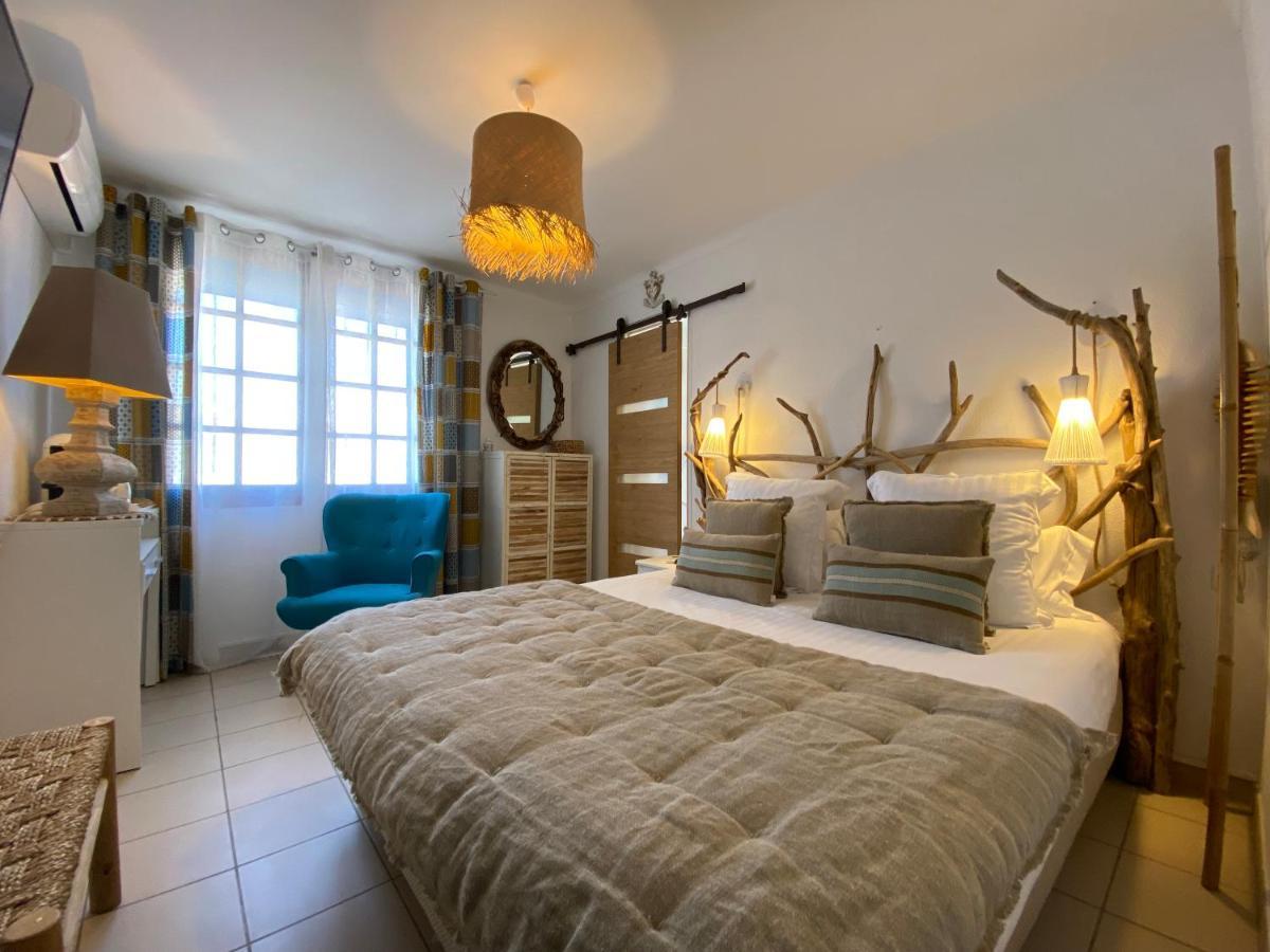 Hotel Le Neptune En Camargue Saintes-Maries-de-la-Mer Bagian luar foto