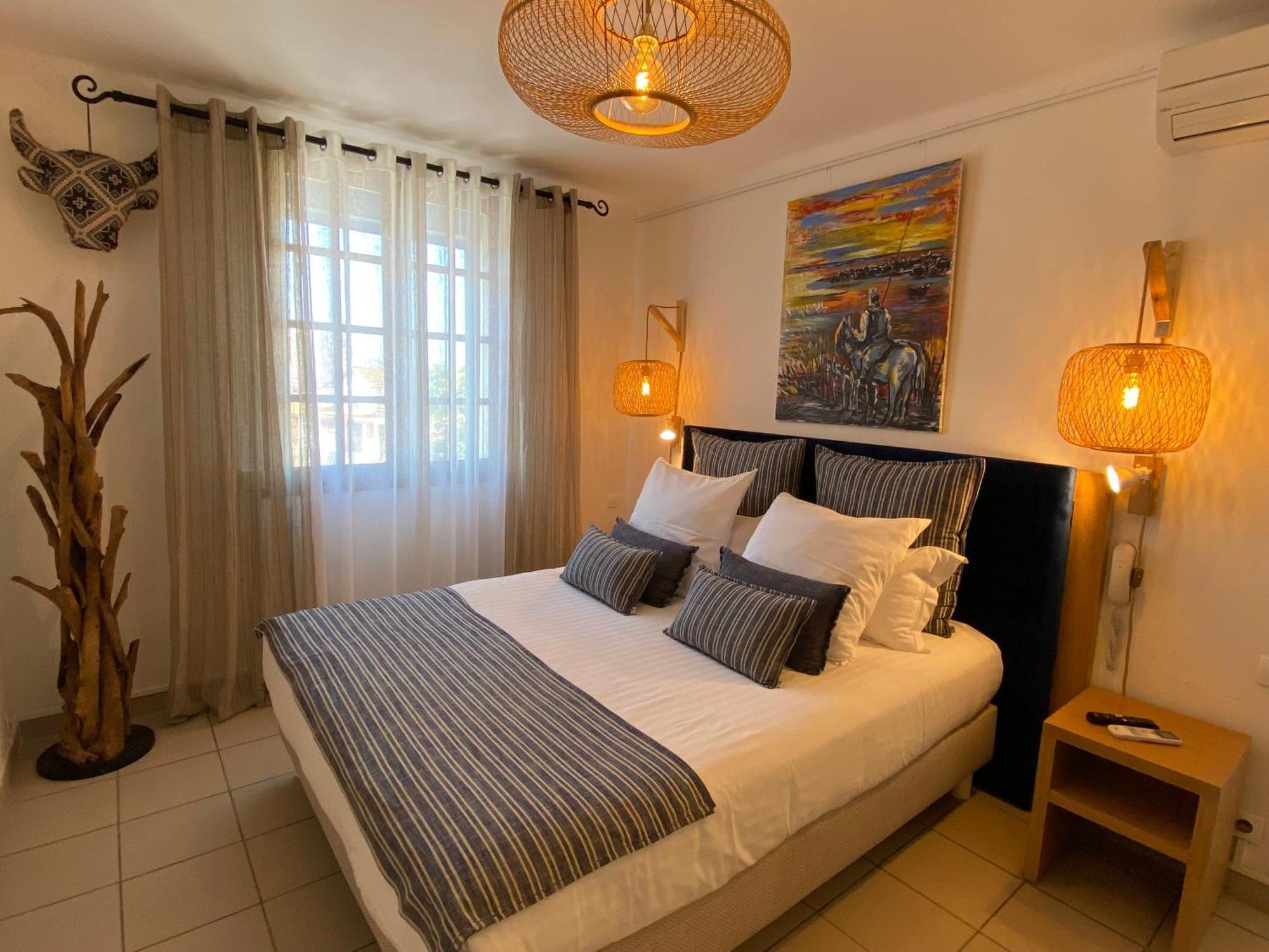 Hotel Le Neptune En Camargue Saintes-Maries-de-la-Mer Bagian luar foto