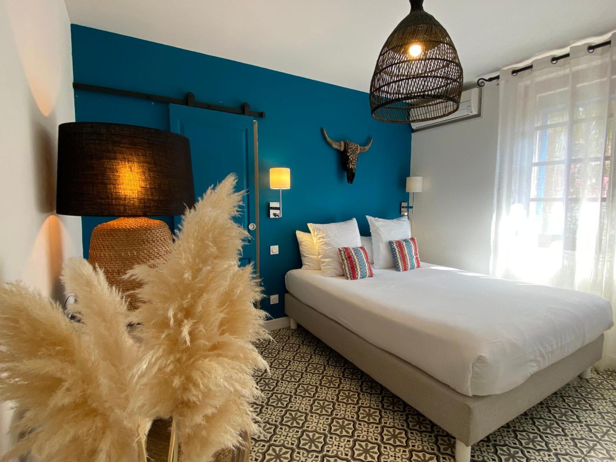 Hotel Le Neptune En Camargue Saintes-Maries-de-la-Mer Bagian luar foto